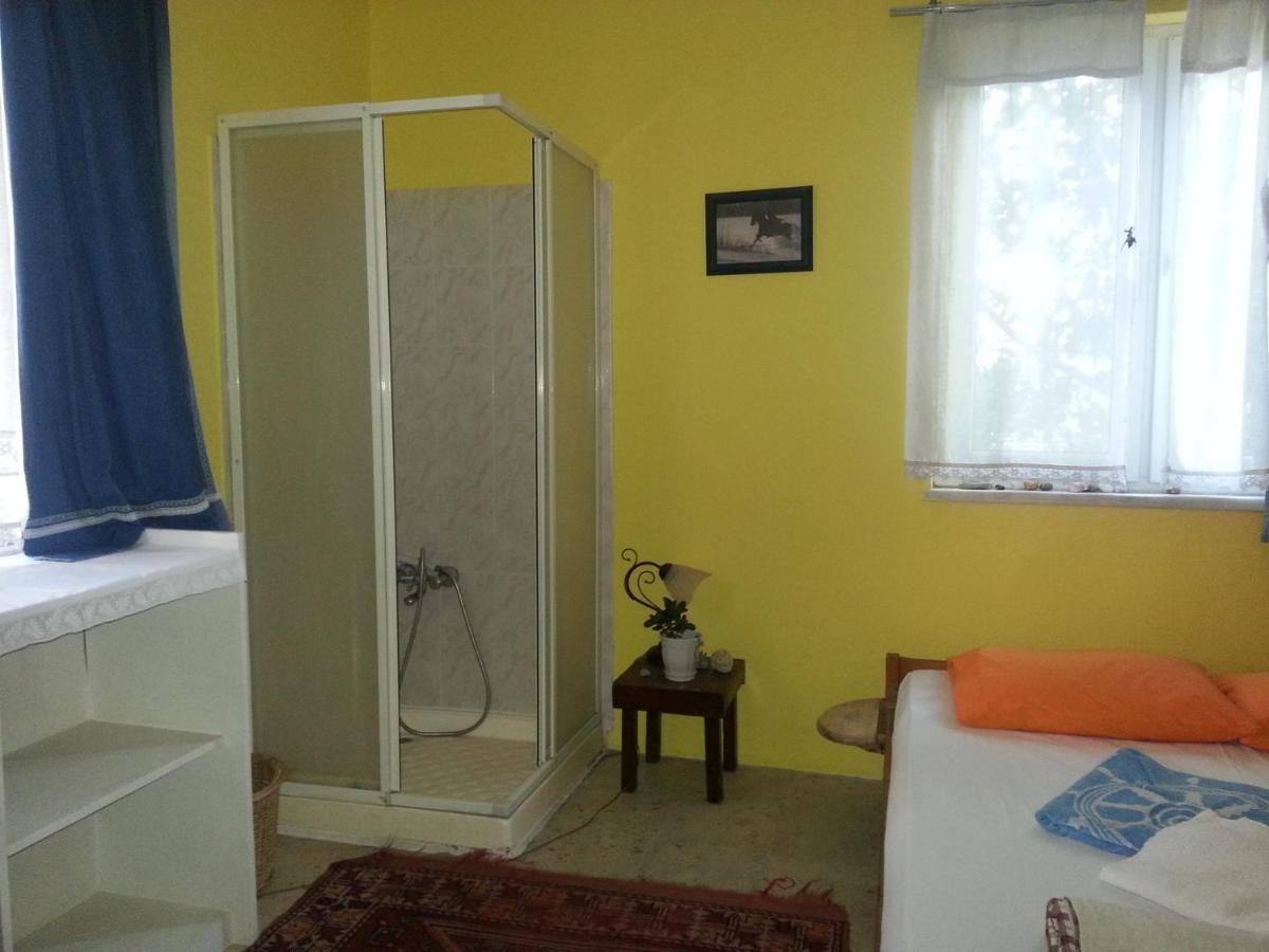 Ecer Pansiyon Kuşadası Ngoại thất bức ảnh