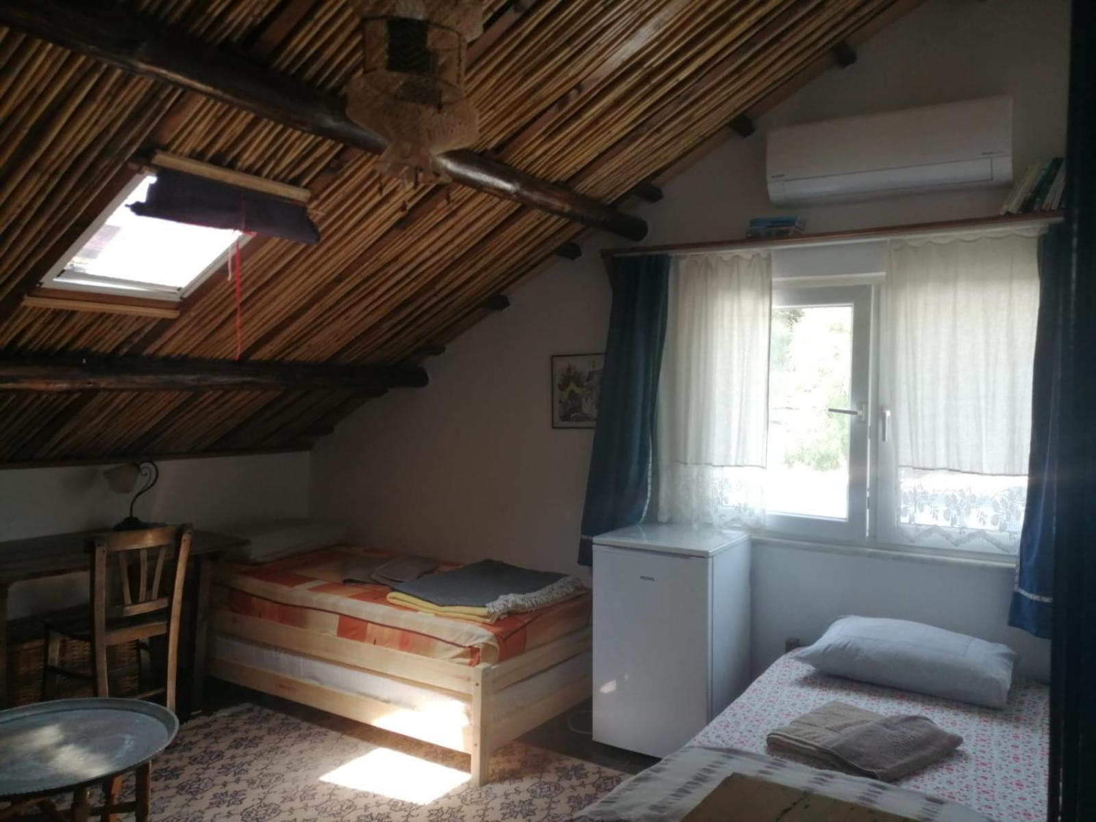 Ecer Pansiyon Kuşadası Ngoại thất bức ảnh