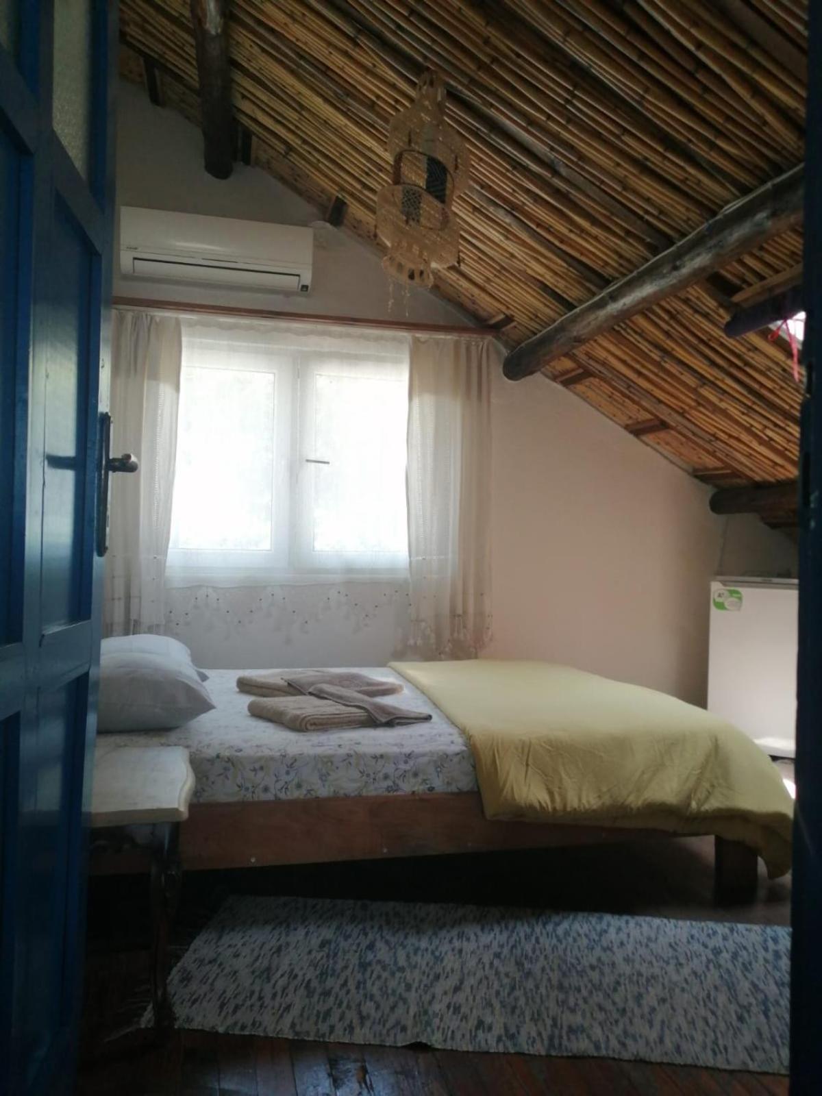Ecer Pansiyon Kuşadası Ngoại thất bức ảnh