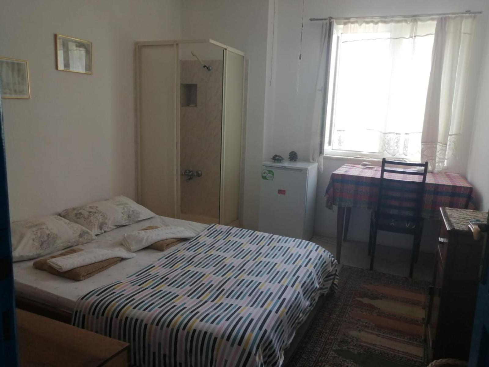 Ecer Pansiyon Kuşadası Ngoại thất bức ảnh